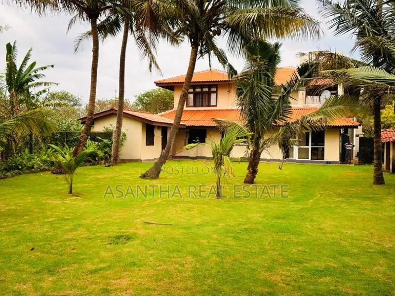 (AF644) 67 P Super Luxury Villa Type House For Sale In Moratuwa