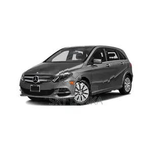 Genuine Mercedes B Class B250e 2018 front black leather seats