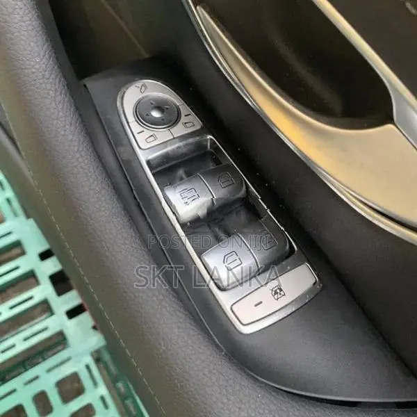 Genuine Mercedes E200 E350e 2018 AMG Driver Doors Complete