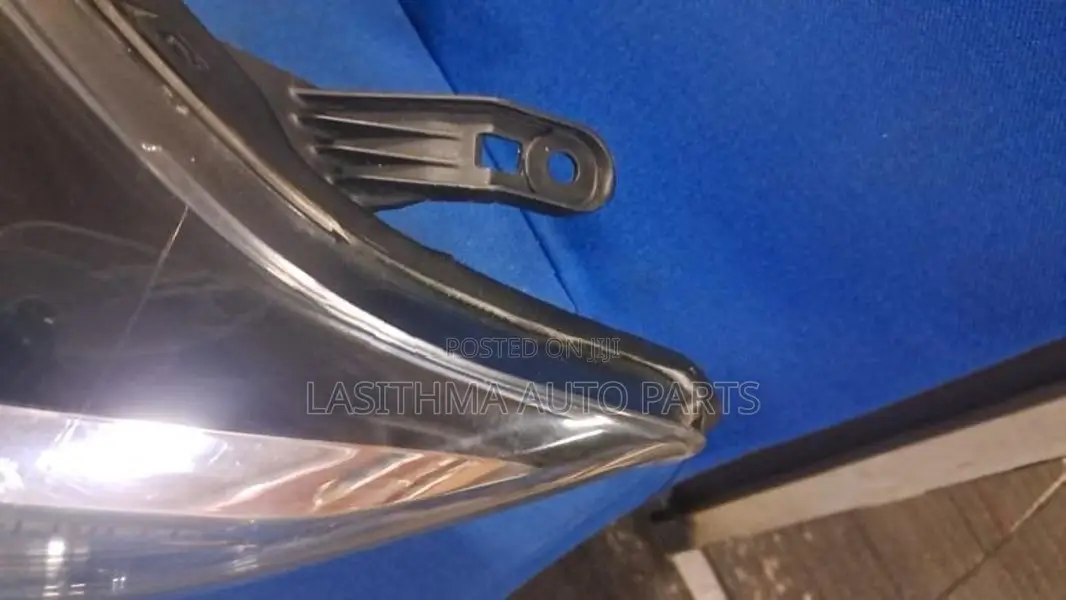 Prado 150 Head Lamp