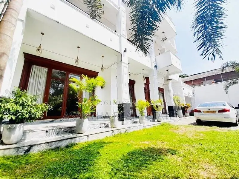 (AF630) Super Luxury House Sale At Battramulla