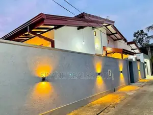 ජලගැලීම් රහිත ප්‍රදේශයක අලුත්ම පවුල් නිවස – කොරතොට