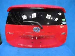 Toyota Aqua Nhp10 Dicky Door Complete
