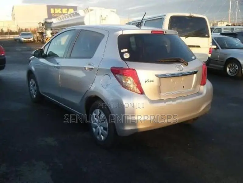 Toyota Vitz Ksp130 Dicky Door Complete
