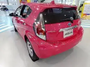 Toyota Aqua Nhp10 Dicky Door Complete