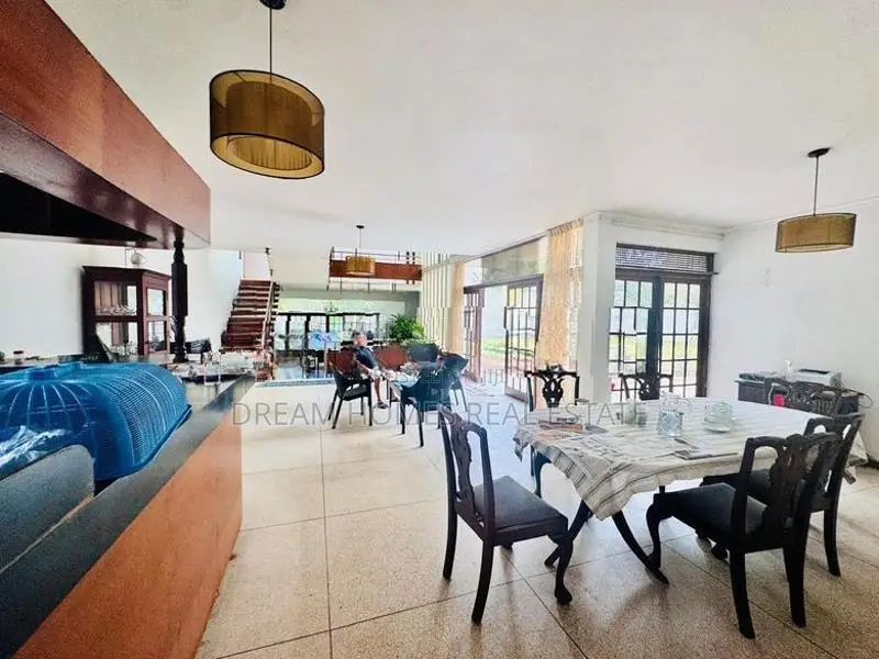 Luxury House for Sale – Pepiliyana