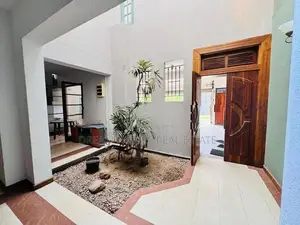 Dual-Family House with Privacy & Parking Nugegoda