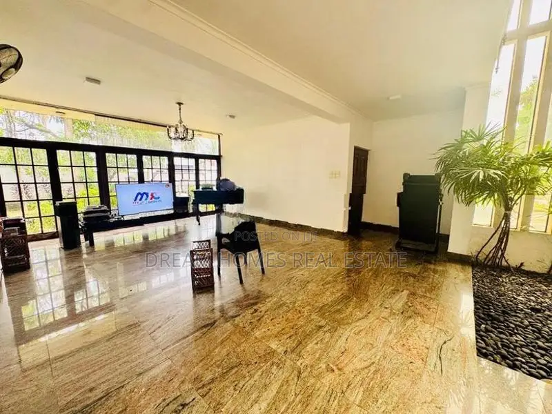 Luxury House for Sale – Pepiliyana