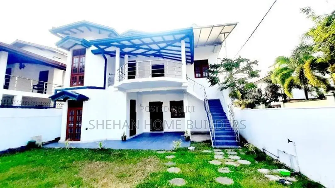 Newly built two Storey House For sale in Ja Ela Monta Junction