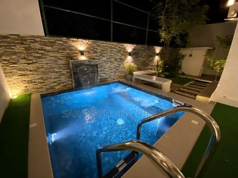 Villa Type Luxury House in the Heart of Talawathugoda SOLAR POWERED