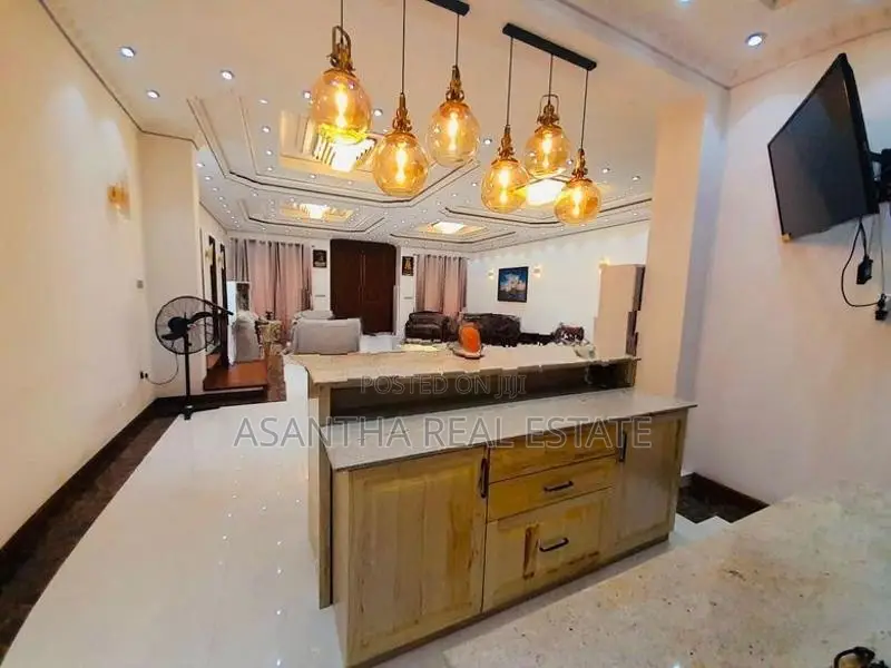 (AFA92)9S uper Luxury House Sale At Battramulla