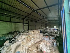 කඩවත – ඉඹුල්ගොඩ ප්‍රියරතන මාවත පර්චස් 39 ගබඩා සංකීර්ණයක්