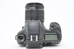 Canon 7D DSLR Body with Lens