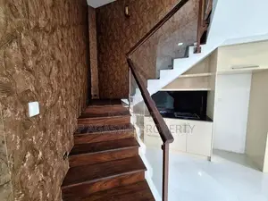 Family House for Sale in Battaramulla
