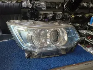 Wagon R 44 Stingray Head Light