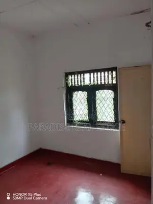 GROUND Floor House for Rent in Mount Lavinia Close to Maliban Junction