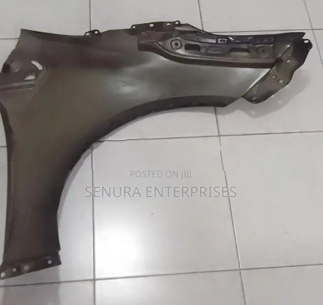 Toyota Prius W50 Fender Rh