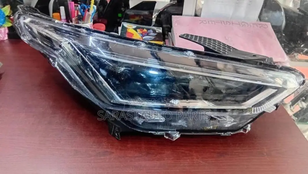 Nissan Magnite Head Light