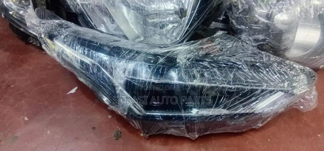 Nissan Magnite Head Light