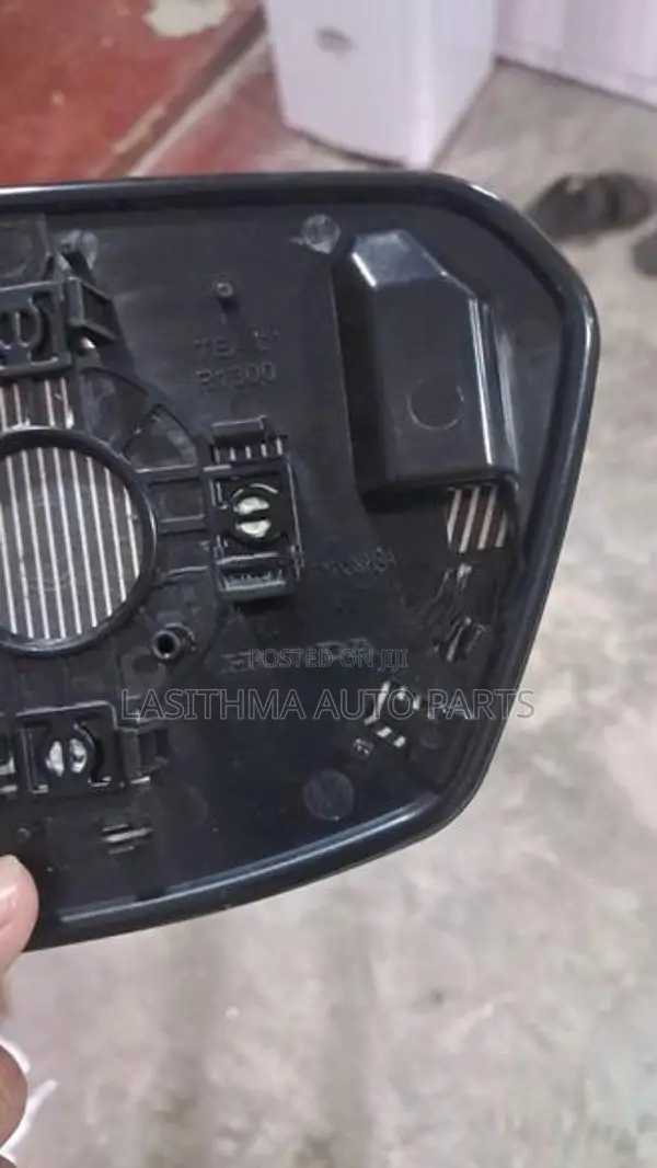 Side Mirror Lens