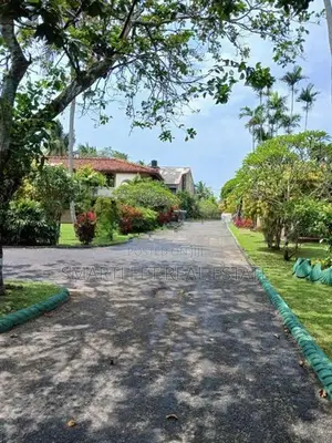 Villa for Sale in Ahungalla