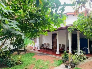 Kaduwela Nawagamuwa Two Storey Luxury House for Sale