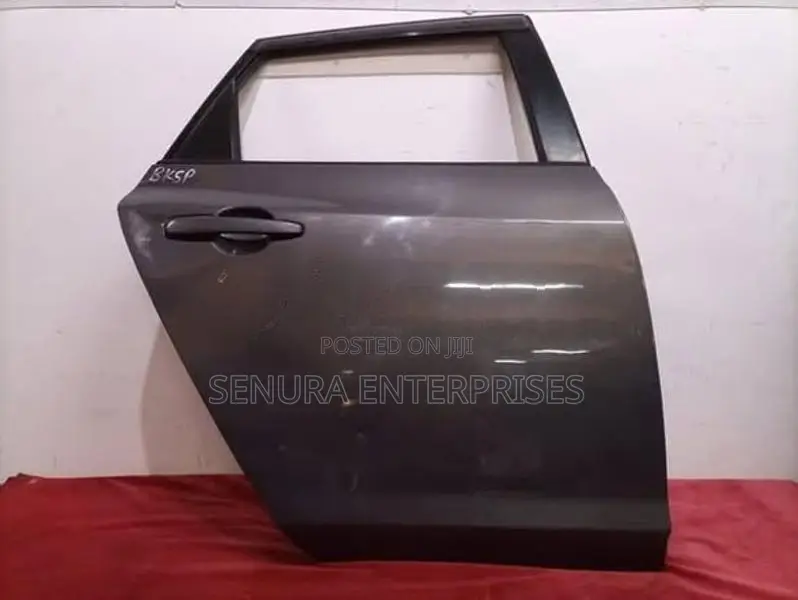 Mazda Axela Sport Bk5 P Rear Door Complete Rh