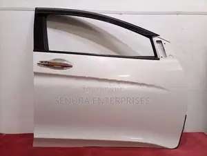 Honda Grace Gm4 Front Door Complete Rh