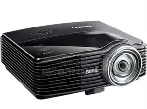 4200 Lumens Projector