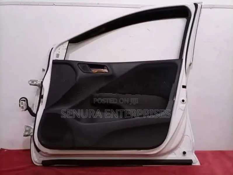 Honda Grace Gm4 Front Door Complete Rh