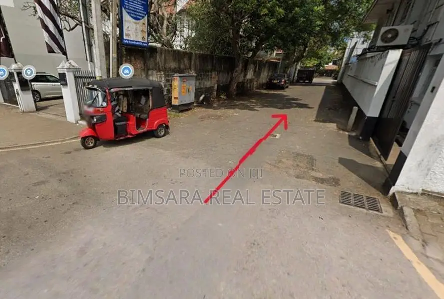Exclusive 29.5 Perch Commercial Land in Colombo 7 | SL14738