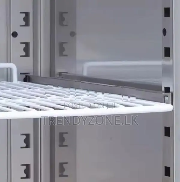 Up Right Chiller Single Door