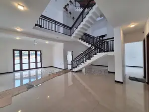 Luxury House for Sale in Mount Lavinia