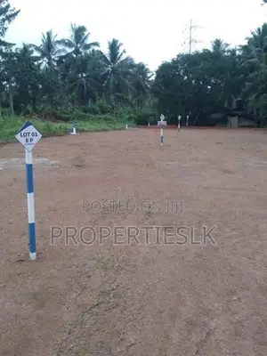 Homagama Prime Land 36.6 Perches For Sale