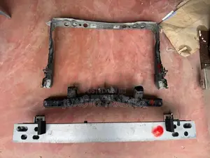 Toyota Prius 30 Nose Cut Panel