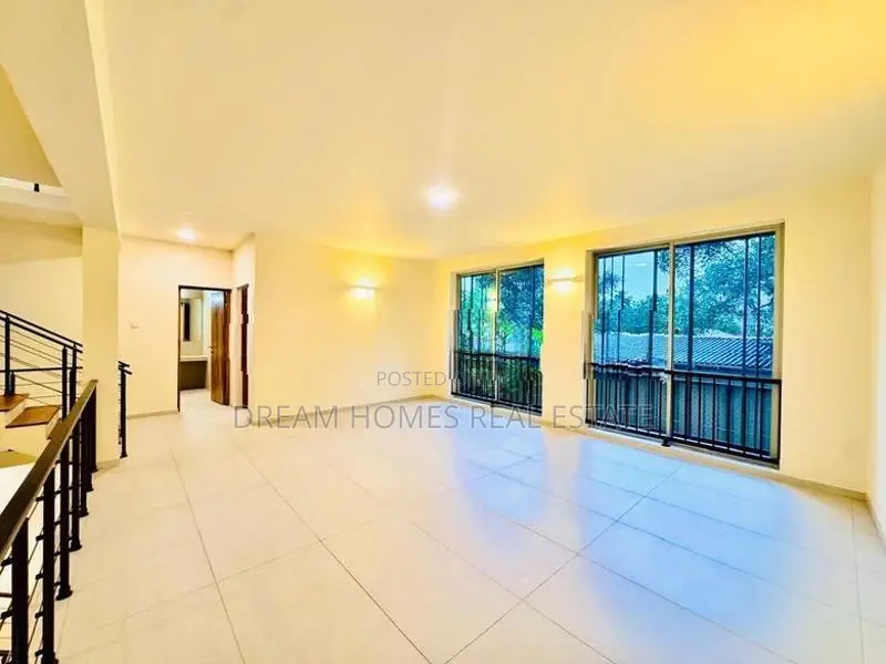 Stunning Dual Residence for Sale – Thalangama North, Battaramulla