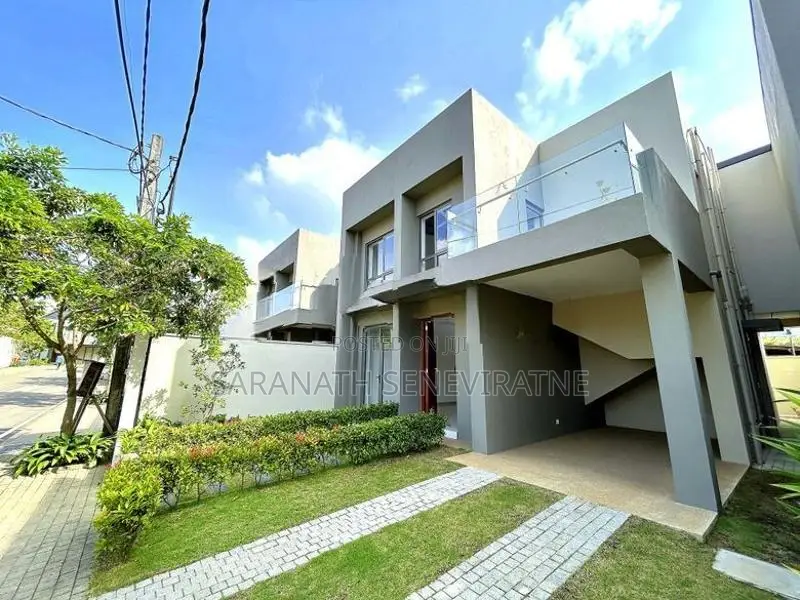 3 BR Villa House for sale in Canterbury Golf Villas - Piliyandala