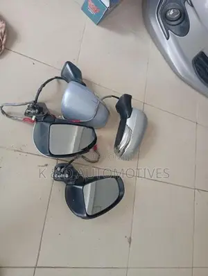 Toyota Prius Mirror