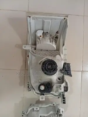 Toyota KDH Headlight
