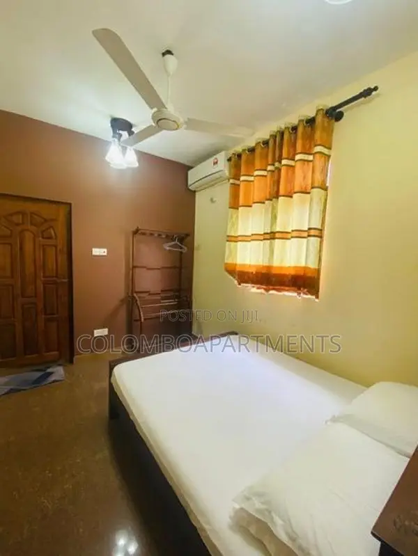 3-Bedroom Fully Furnished Apartment for Long-Term Rent – Kalubowila