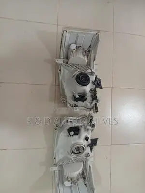 Toyota KDH Headlight