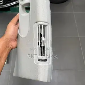 Genuine Audi A6 2017 B-Pillar A/C vents