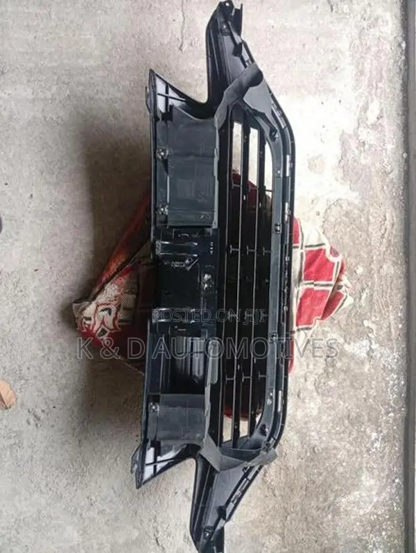 Honda Freed GB7 Grill