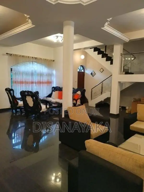 3 Storey House for Sale in Nawala Ds309013