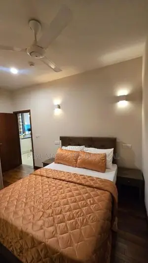 Colombo 7 : 3BR Fully furnished Apartment for Rent