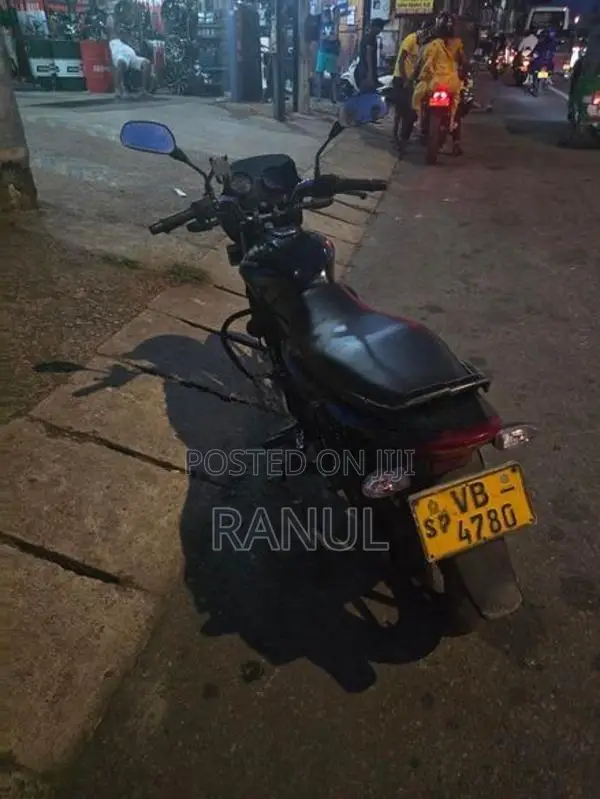 Bajaj Discover 2010