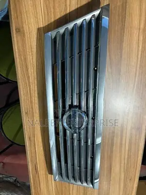 Nissan Caravan E25 Crystal Nickel Shell