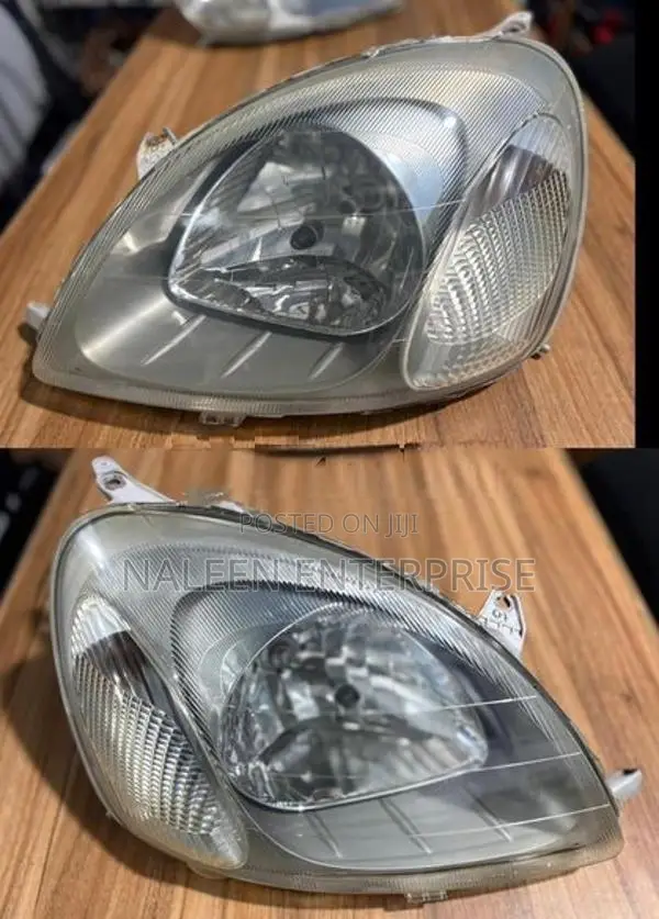 Toyota Vitz SCP10 Head Lights