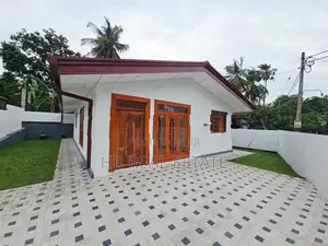 Newly Build Single Story House for Sale Diyagama