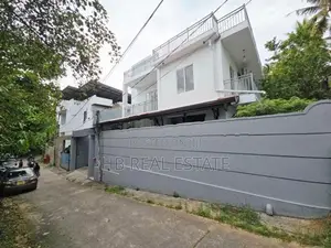 Three-Story Almost Brand New House for Sale in Homagama